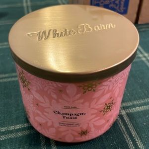 White Barn 3 wick brand new candle
